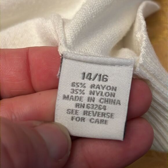 Dress Barn white sleeveless mock Turtleneck top Size 14/16 - Picture 7 of 8